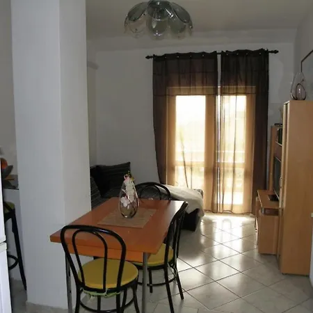 Mario- Two Bedroom With Garden View * Vodice